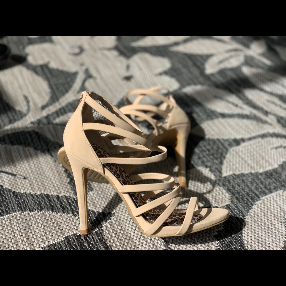 Tan Heels